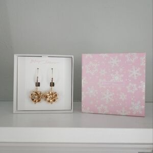 NWT Betsey Johnson Christmas Bow Dangle Earrings